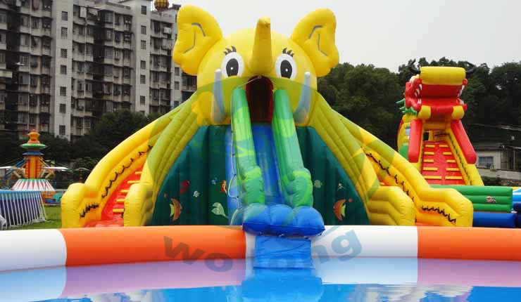 大象戲水
