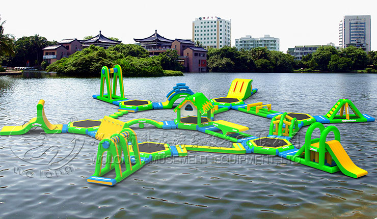 開放式水上樂園