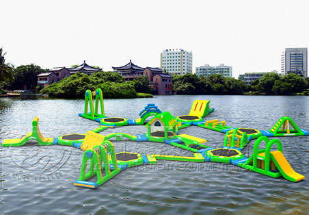 開放式水上樂園